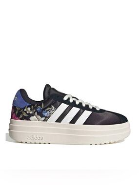 Adidas VL court platform